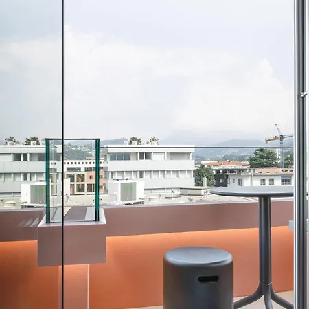 Visionapartments - Contactless Check-in Aparthotel Lugano