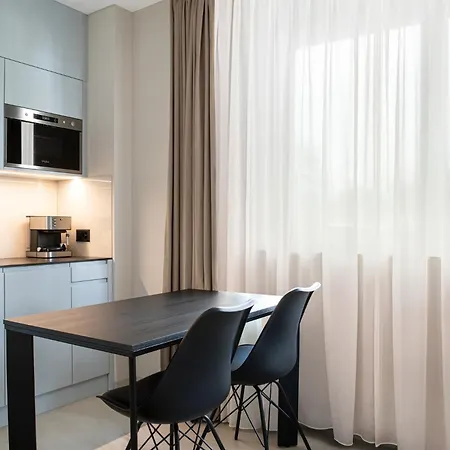 Visionapartments - Contactless Check-in Апарт-готель Лугано