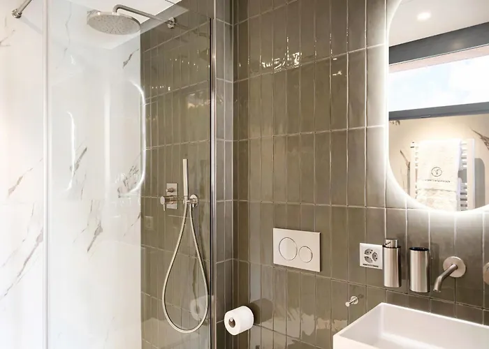 Visionapartments - Contactless Check-in Aparthotel Lugano